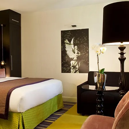 Le Petit Hotel Parigi