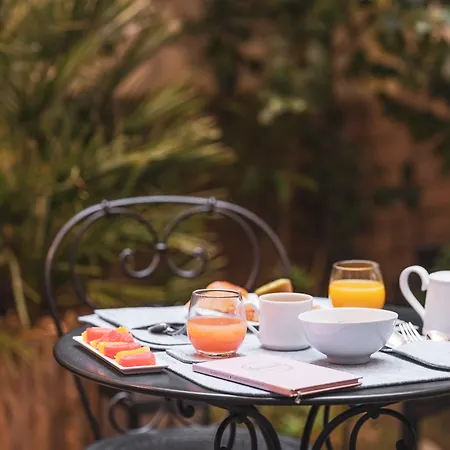 Hotel Le Petit