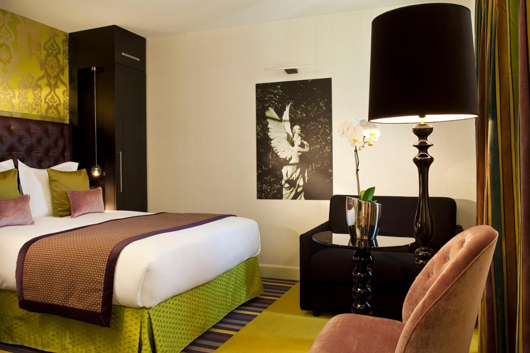 Le Petit Hotel Paris